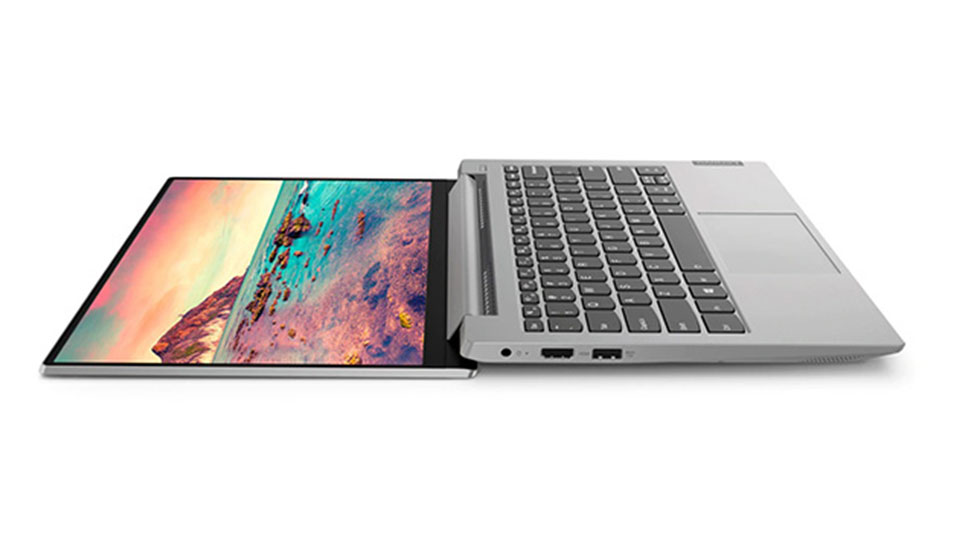 Laptop Lenovo IdeaPad S340 13IML 81UM004RVN đa dạng cổng kết nối