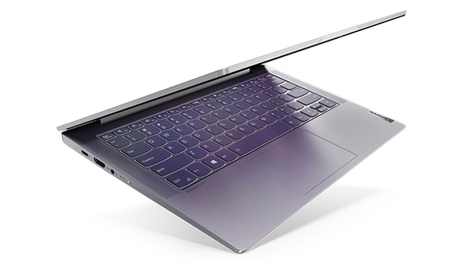 Laptop Lenovo IdeaPad 5 14ALC05 bàn phím nổi bật
