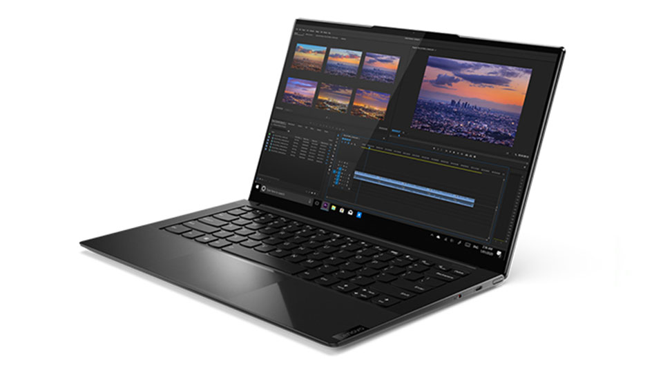 Laptop Lenovo Yoga Slim 9 14ITL sở hữu màn hình 14 inch 