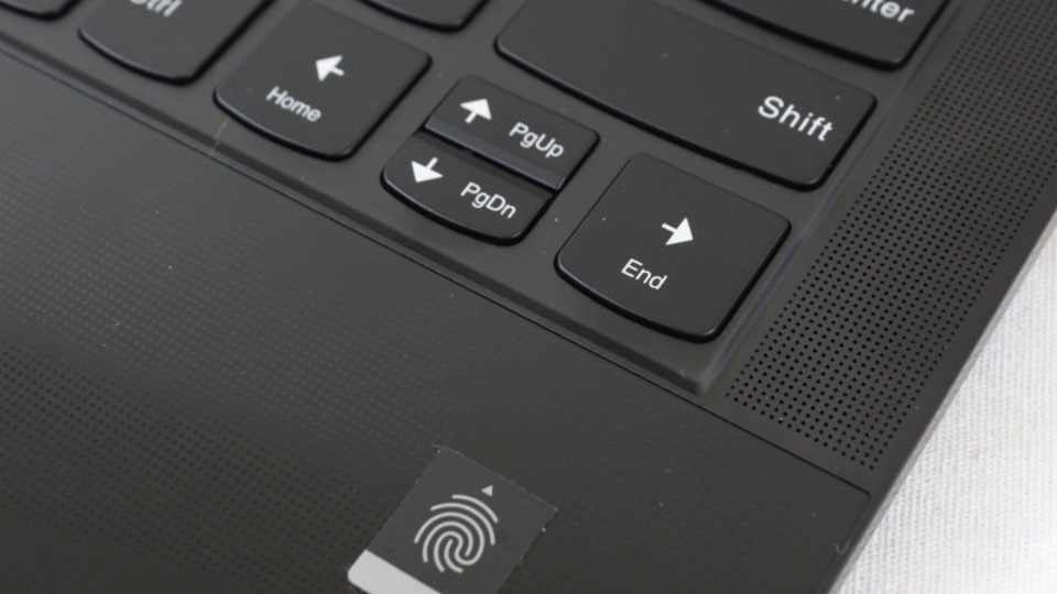 Laptop Lenovo Yoga Slim 9 14ITL sở hữu tính năng nổi bật
